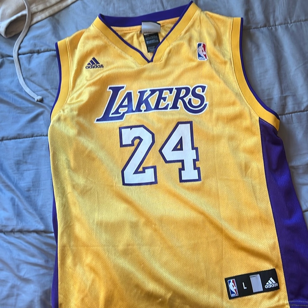 Kobe Bryant 08 jersey